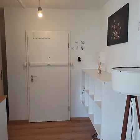 Cozy New In Apartment